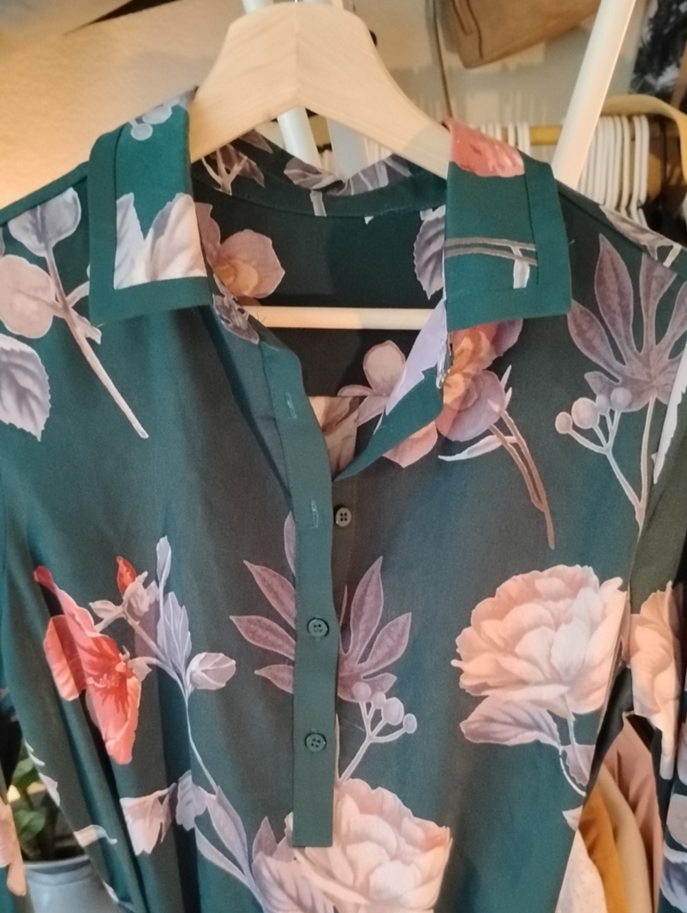 Tie-Waist Dark Green Shirt Dress With Ruffle Hem - Picture 4 of 11